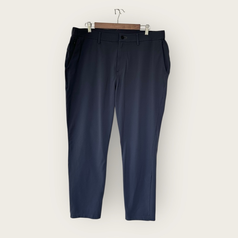 Public Rec Gamechanger All Day Every Day Pant in Navy, size 38/30